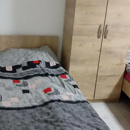 Xhaka Hostel *